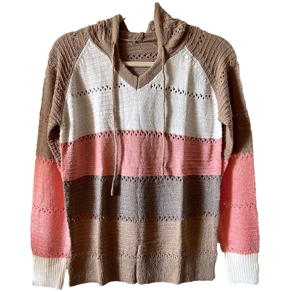 NWOT women’s sweater hoodie size small